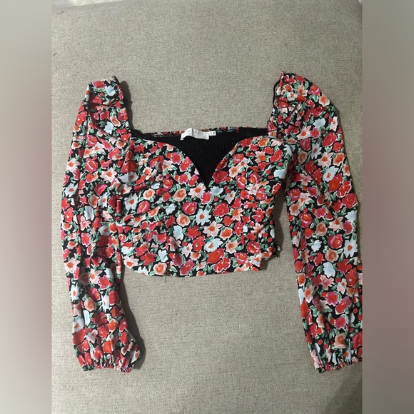 ASTR the label Floral Puff Sleeve Top - Picture 3 of 5